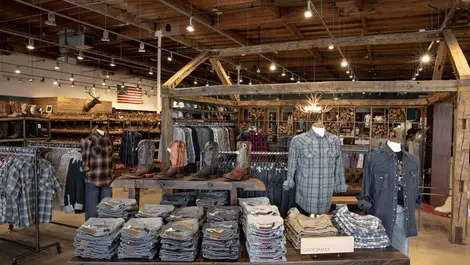 Boot Barn rolls out Aptos POS across 500 US stores